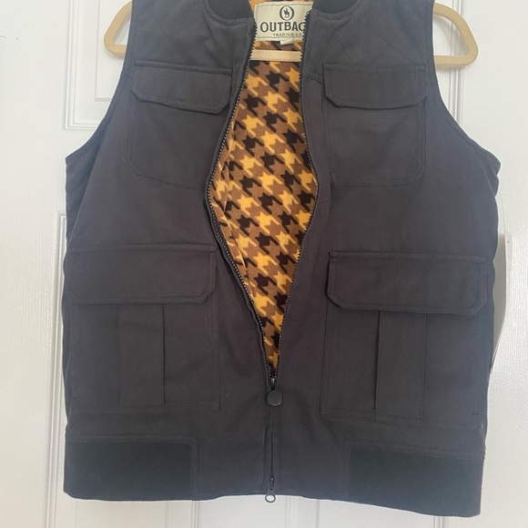 NWT Outback Trading Company Women’s Cotton Vest Size S - Picture 2 of 4